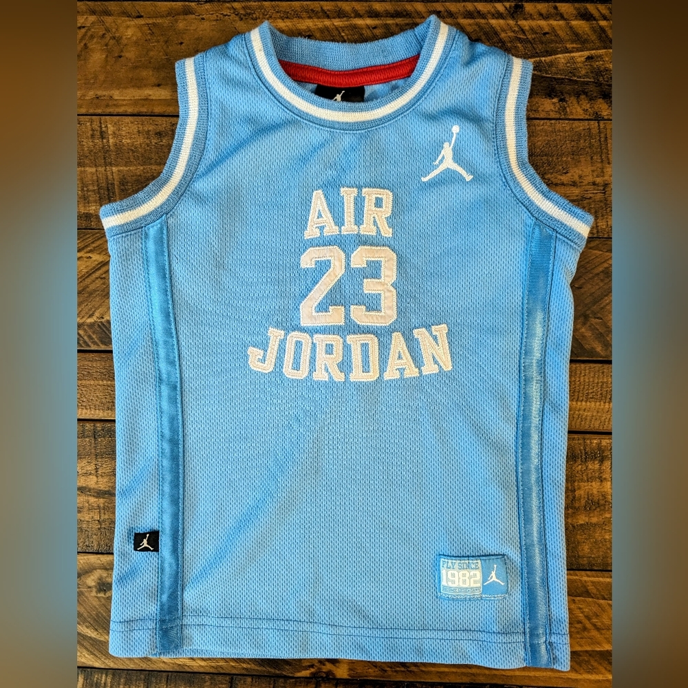 Air Jordan #23 Carolina Blue Jordan Brand Jersey Yth XS Fly Since 1982 Stitched